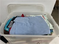 Tub of women’s clothes sizes mostly range