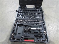 Craftsman 220 Piece Mechanic Tool Set