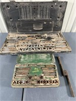2-Tap and Die Sets w/ Plastic Cases