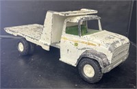 (AU) White John Deere Flatbed Truck. 17 x 6 x 6