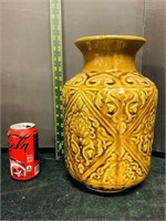 Bombay Ceramic glazed vase
