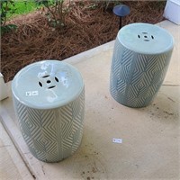 2PC GARDEN STOOLS