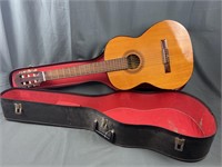 Estrella Classical Guitar with Case