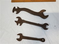 Antique Wrenches/Tractor Tools