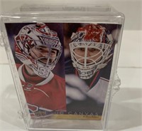 50- 17/18  UpperDeck canvas  hockey cards