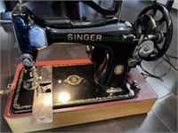 Vintage Singer Sewing Machine