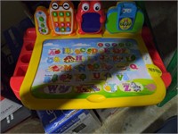 VTECH Touch & Learn Activity Desk Deluxe