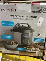Instant Pot Duo Gourmet 6qt Pressure Cooker