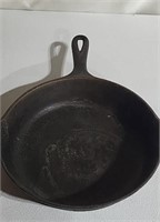 Vintage Wagner Cast Iron Skillet