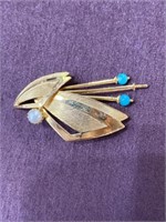 Vintage gold tone, brooch