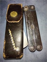 Original Leatherman Tool w/Case
