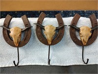 3 Individual Coat Hooks 4 x 7 " Tall Longhorn
