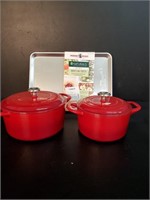 Nice Baking Sheets & Tarmontina Dutch Ovens