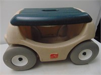 Step 2 Rolling Seat / Cart