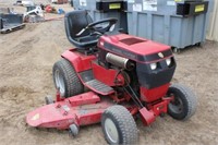 Toro 520 Wheel Horse Riding Lawn Mower