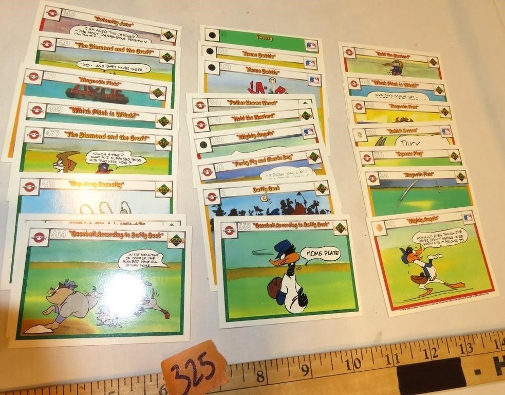 (24) 1990 Looney Tunes Comic Ball Upper Deck
