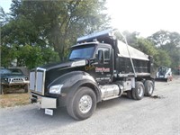 2017 Kenworth T880 Dump Truck,