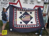 AMERICAN FLAG QUILT
