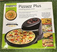 E2) New unopened pizza baker