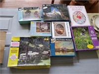Lot of 8 Puzzles