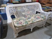 WICKER PATIO LOVE SEAT WITH CUSHION