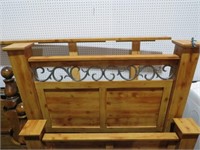 PINE QUEEN SIZE BED WITH RAILS