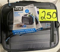 Titan expandable lunch box