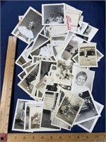 100 vintage black-and-white photo lot