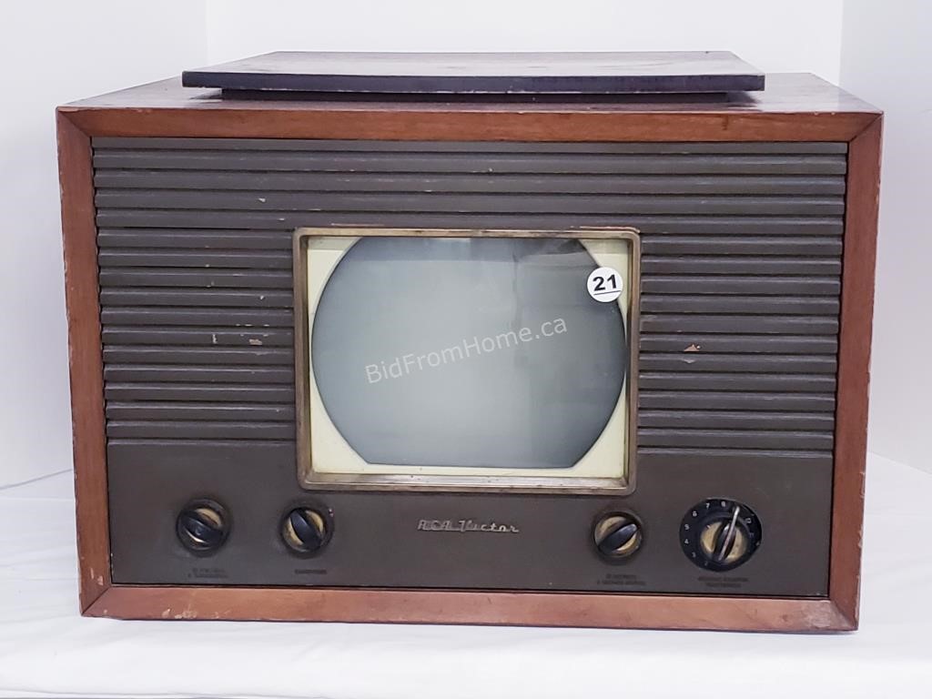 1940s RCA VICTOR TELEVISION