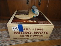 Tara micro white corn popper with popcorn
