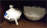 Argonaut Milk Glass L.E. Smith and Kemple Bowls