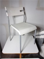 10 chaises empilable Ikea Laver blanche en