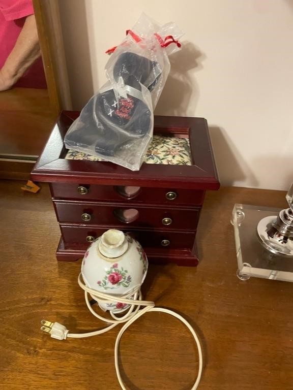 JEWELRY BOX, BEANIE BABY, AND PLUG IN