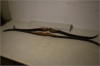 Sporting Lot, 2 Recurve Bows
