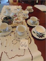 10 Tea Cups with Saucers