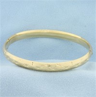 Star Design Bangle Bracelet in 14k Yellow Gold