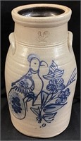 1991 ROWE POTTERY BLUE DECORATED CROCK, 10.5’’ H