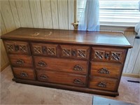 9 Drawer Dresser  w/ Mirror