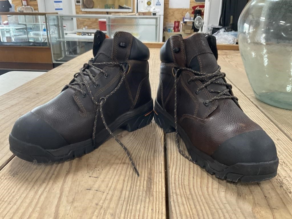 Used Size 12 Timberland Steel Toe Boots