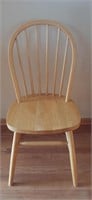 Natural pine dining chair