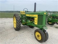 JD 620 Gas Tractor, Runs and Drives - Row 1,