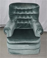 Velvet Green Cushioned Chair