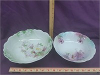 2 Decorative Bowls