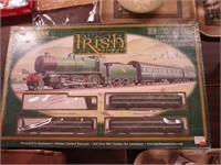 Bachmann five-piece Irish Railway train set