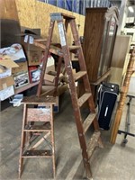 WOOD LADDERS