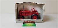 McCormick Farmall Super Tractor, NIB, Ertl, 1992