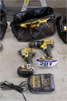 DEWALT 20V IMPACT/DRILL SET