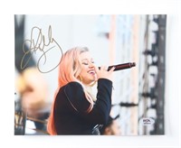 Kelly Clarkson Signed 8x10 Photo (PSA)
