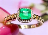 0.75ct Natural Emerald Ring 18K Gold
