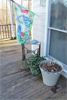 5pc Decor; planters, sewing maching stand, etc